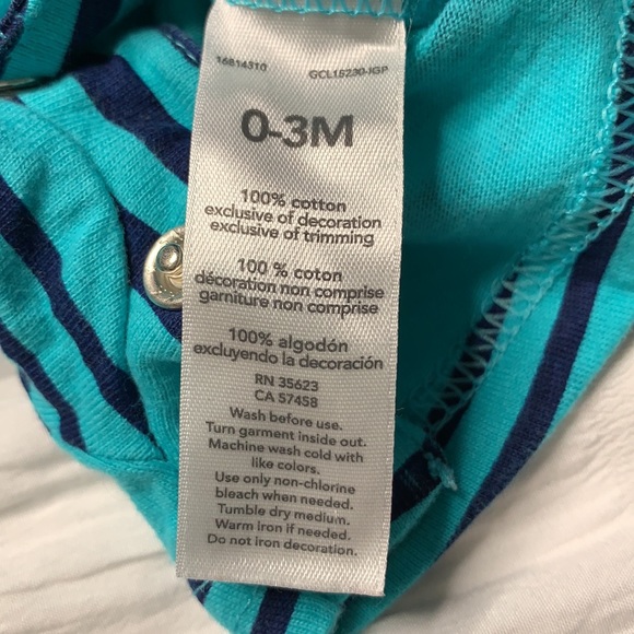 Shorts outfit with hoodie - Picture 8 of 8